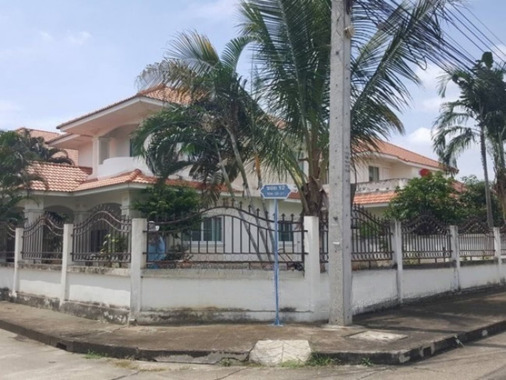3 ห้องนอน บ้าน สำหรับ ขายและจำหน่าย ใน San Kamphaeng District - Image 1