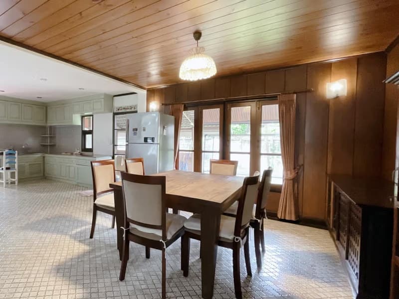 4 Bed House for Rent and Sale in Hang Dong