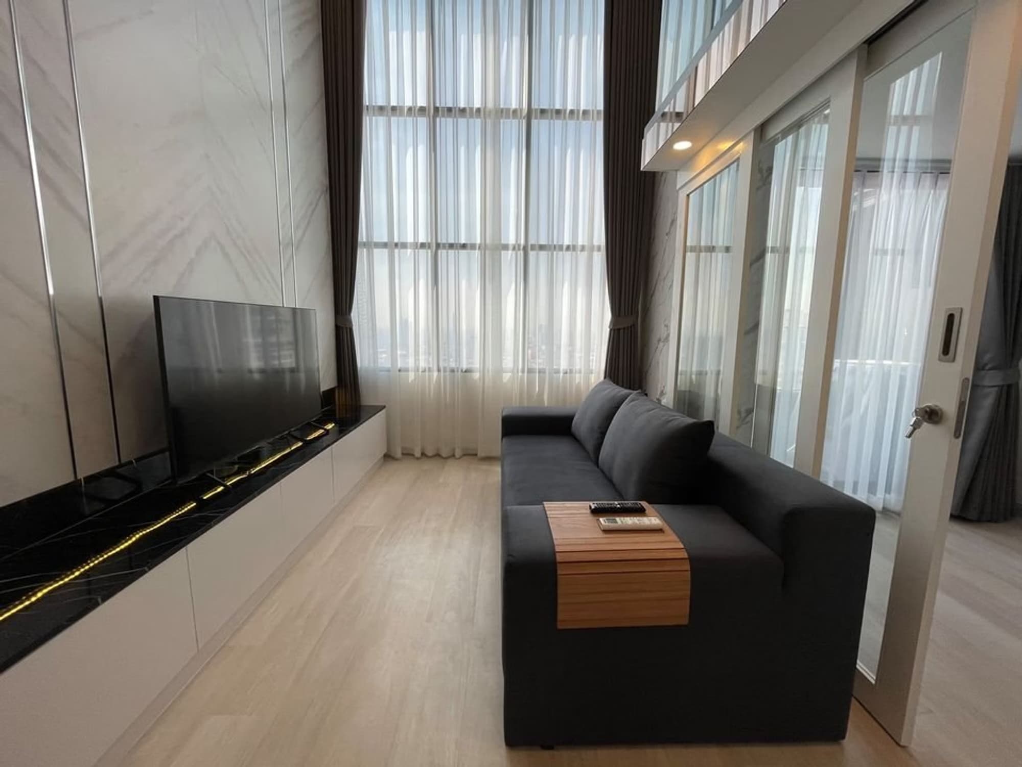 1 Bed Condo for Rent and Sale in Sathon - Image 4 1 Bed Condo for Rent and Sale in Sathon - Image 4