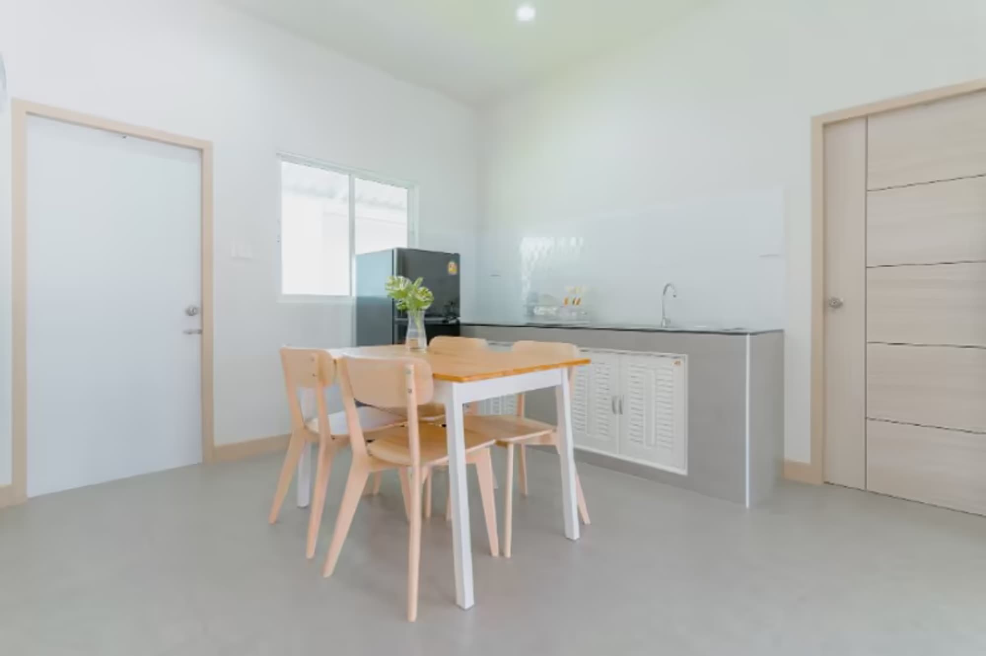 3 Bedroom House - Image 5