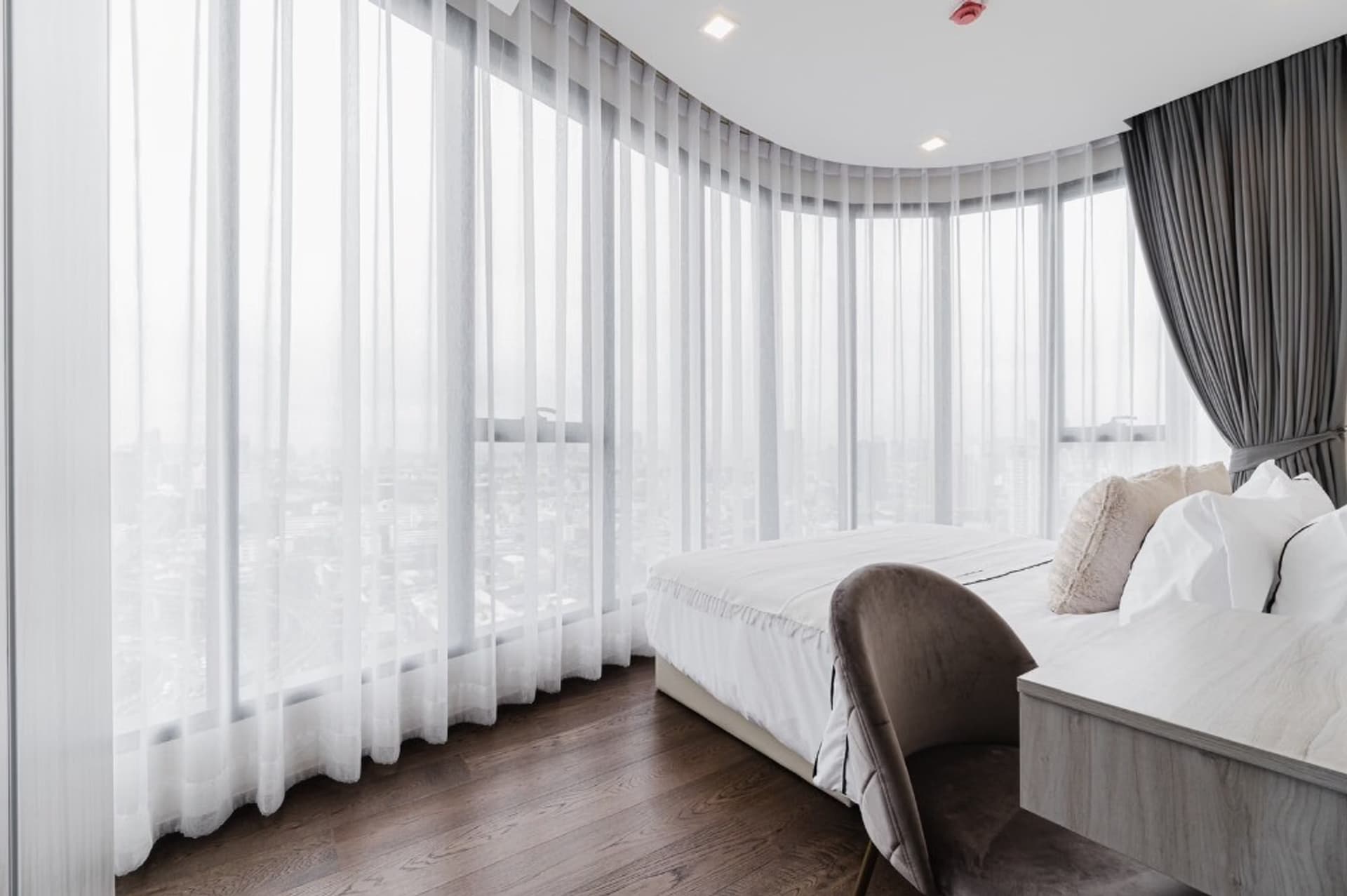 2 Bed Condo for Rent in undefined - Image 3