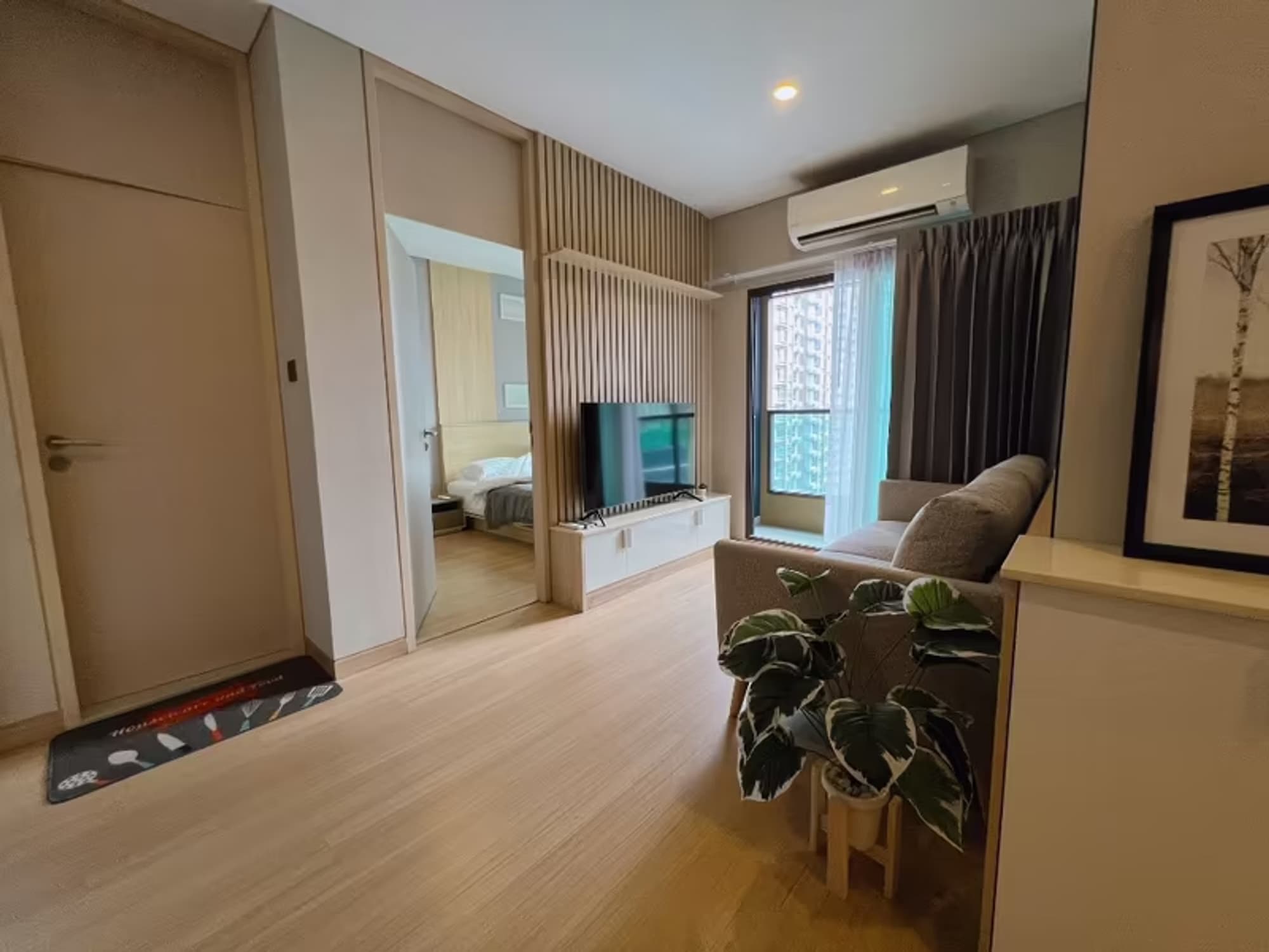  Condo for Sale at Lumpini Suites Phetchaburi-Makkasan - Image 6