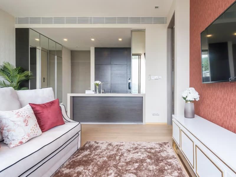 1 Bed Condo for Rent and Sale in Bang Rak