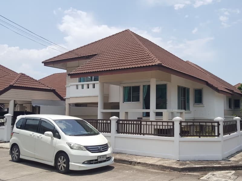 3 Bed House for Rent in San Sai
