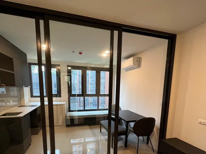 1 Bed Condo for Sale  Near Huai Khwang MRT
