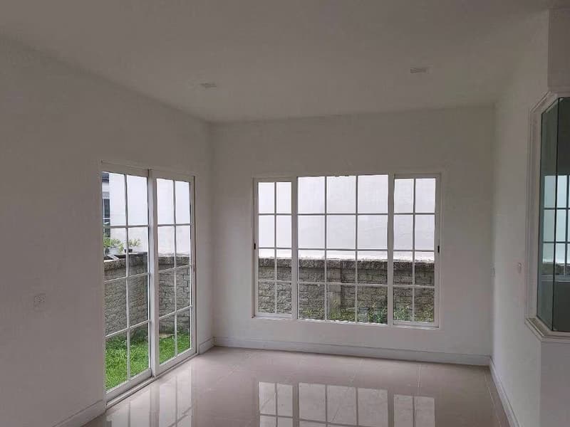 4 Bed House for Sale in Prawet