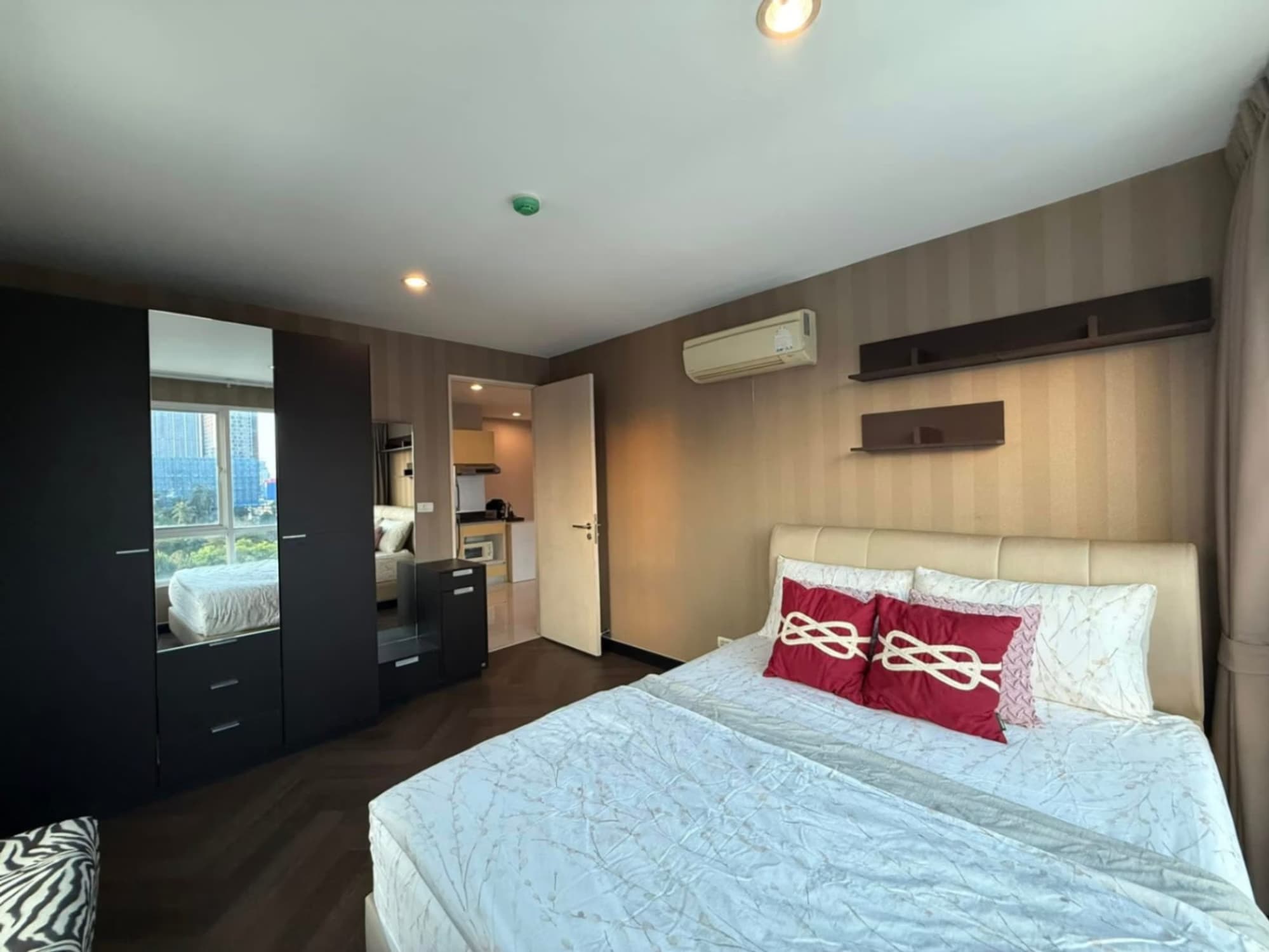 1 ห้องนอน คอนโด สำหรับ จำหน่าย ใน Watthana - Image 13