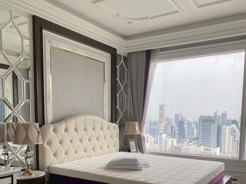 5 Bed Condo for Rent in Ratchathewi
