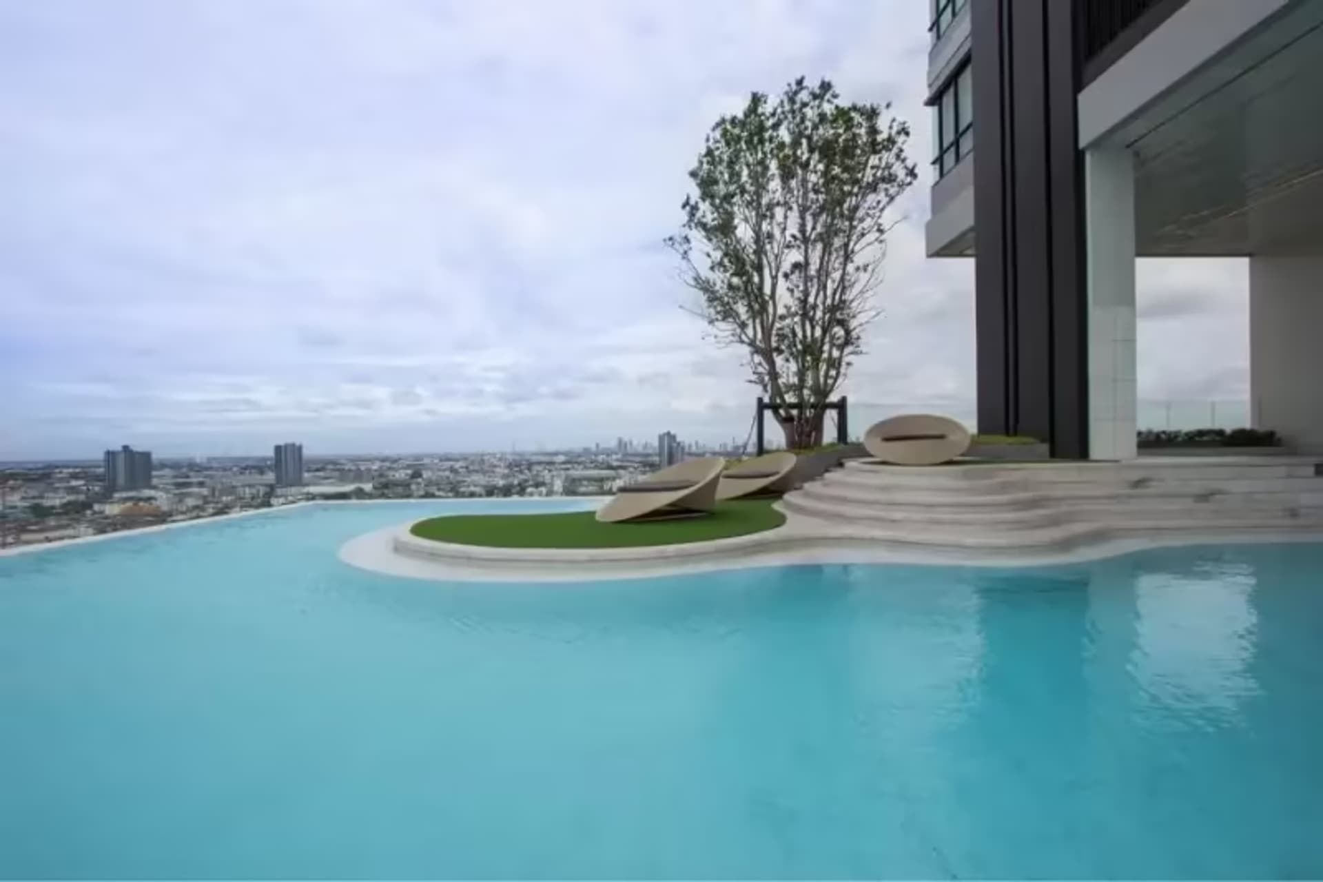 1 Bedroom Condo - Image 6
