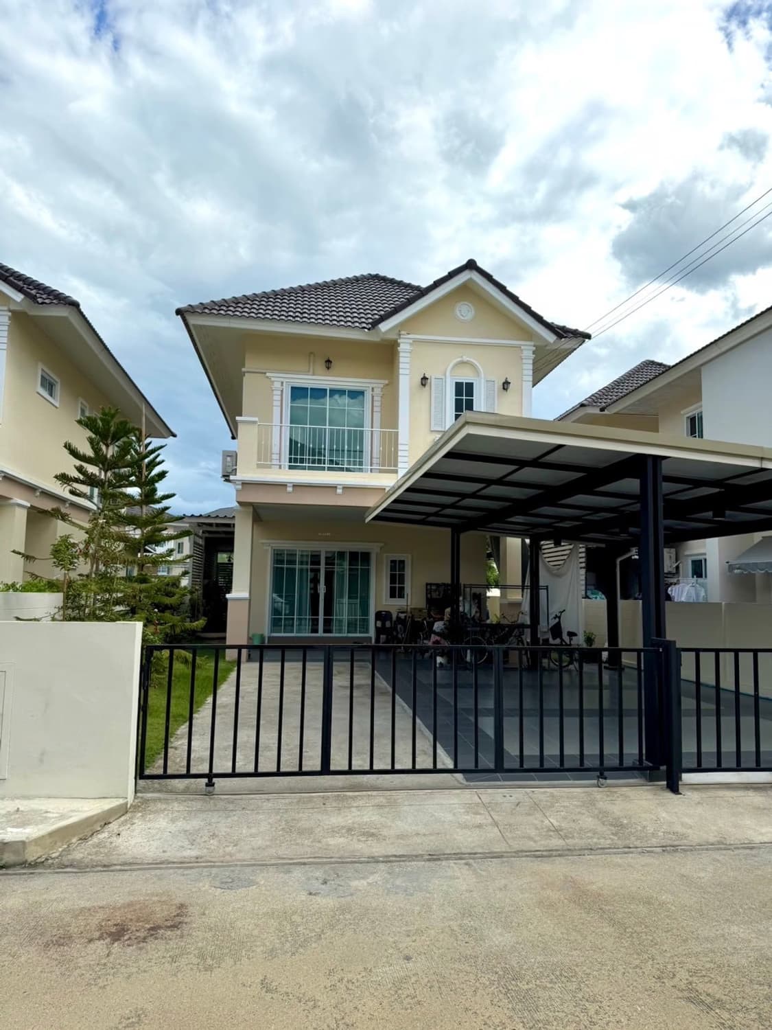 3 Bed House for Rent in Saraphi - Image 1