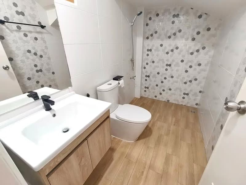 3 Bed House for Rent in Hang Dong District