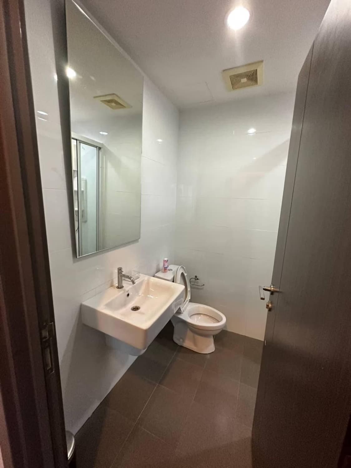 2 Bed Condo for Sale in Watthana - Image 6