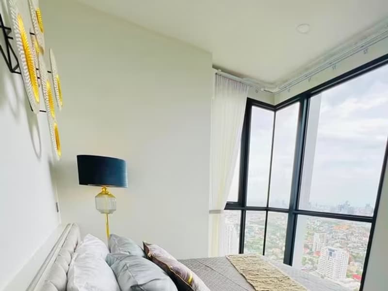 2 Bedroom Condo