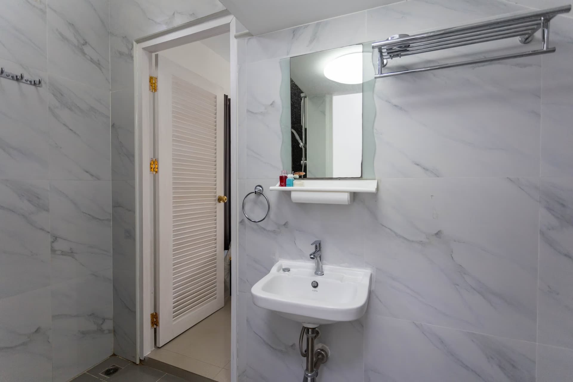 House for Sale/Rent at Dream Cottage.  - Image 11