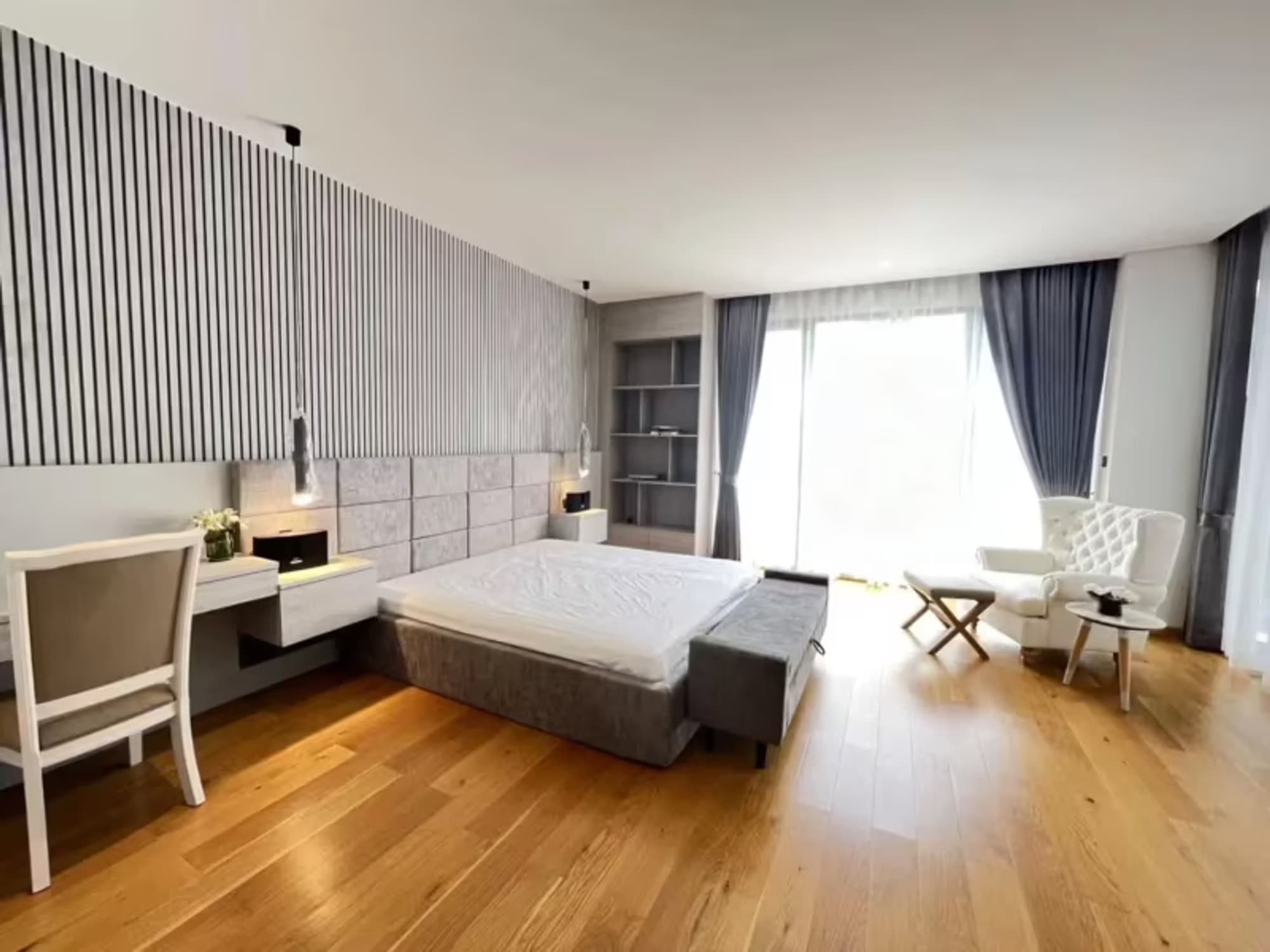 4 Bedroom House - Image 7