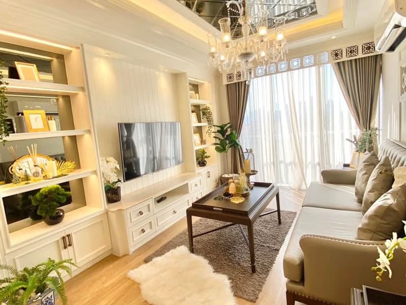 Park 24 (Park Origin Phrom Phong)