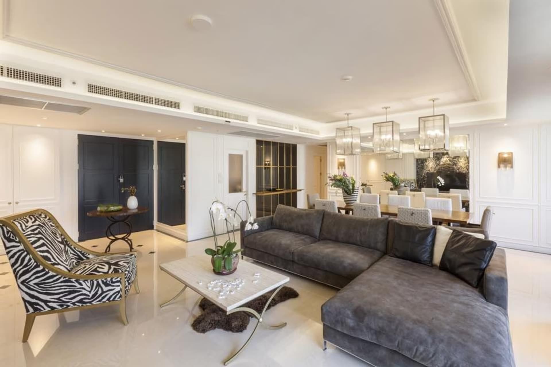 3 Bedroom Condo - Image 1
