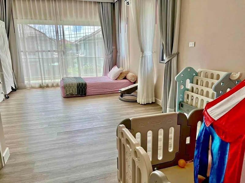 House for Sale in Bang Phli.  
