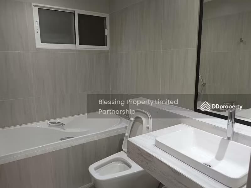  Condo for Sale at NS Tower Condo