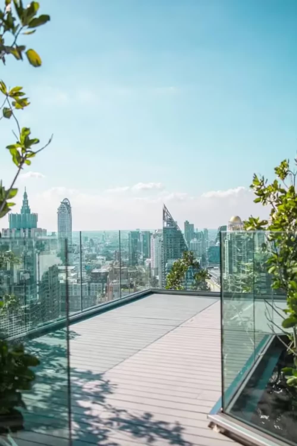 1 Bedroom Condo for Rent at Life One Wireless - Image 12