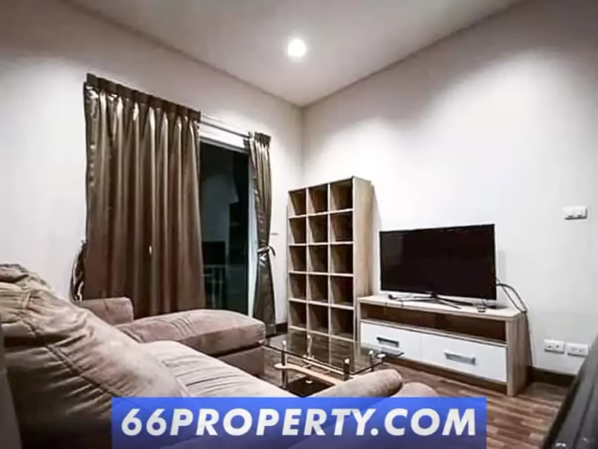 3 Bedroom House - Image 11