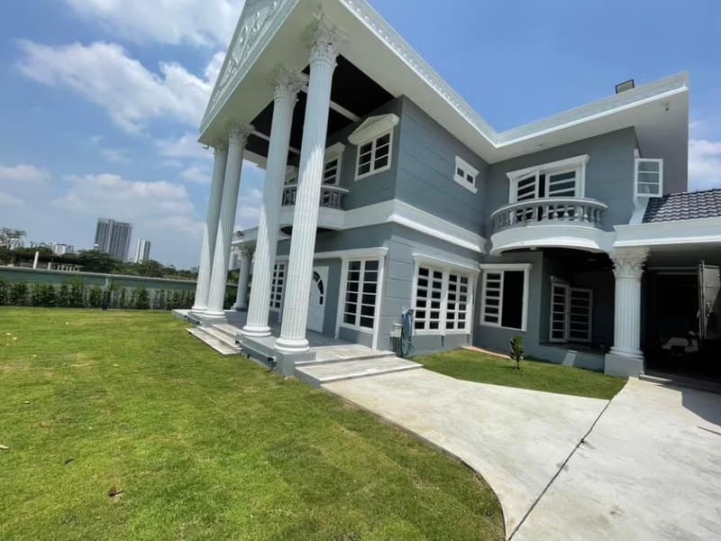 House for Sale at Evergreen Ville 