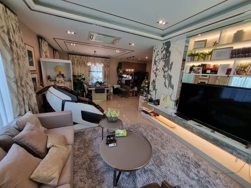 House for Sale at Burasiri Wongwaen-Onnut 