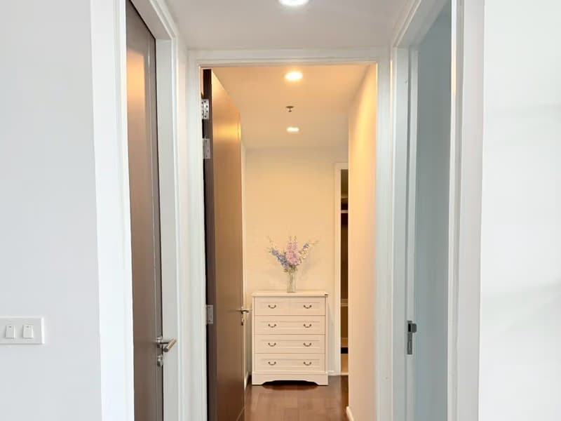 2 Bed Condo for Rent in Watthana