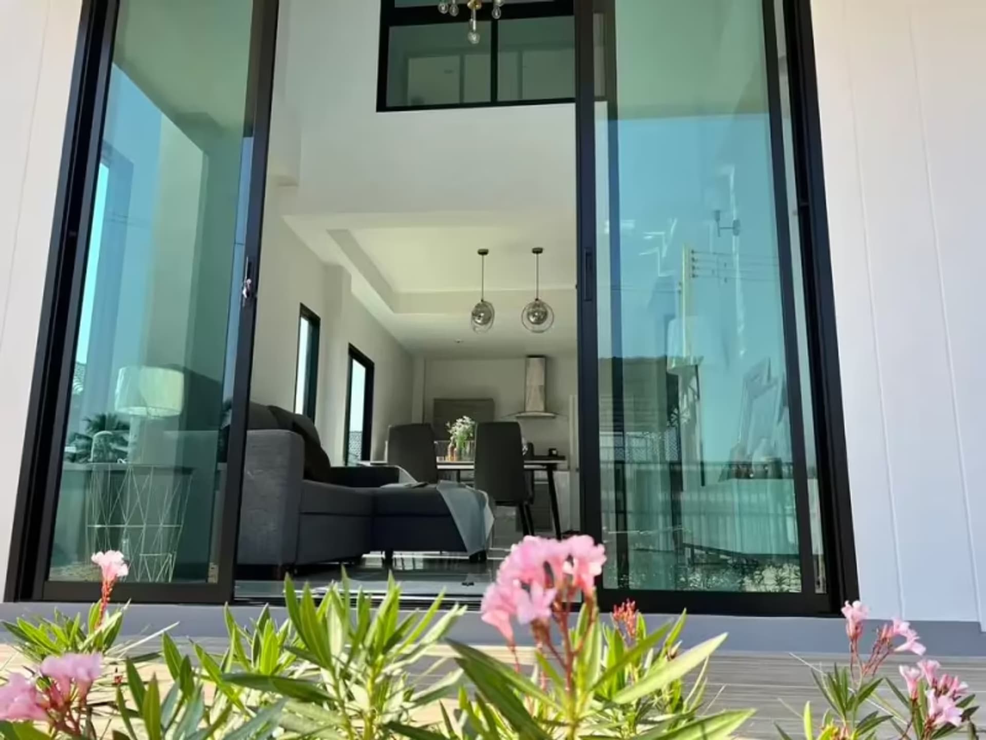 3 Bedroom House - Image 6