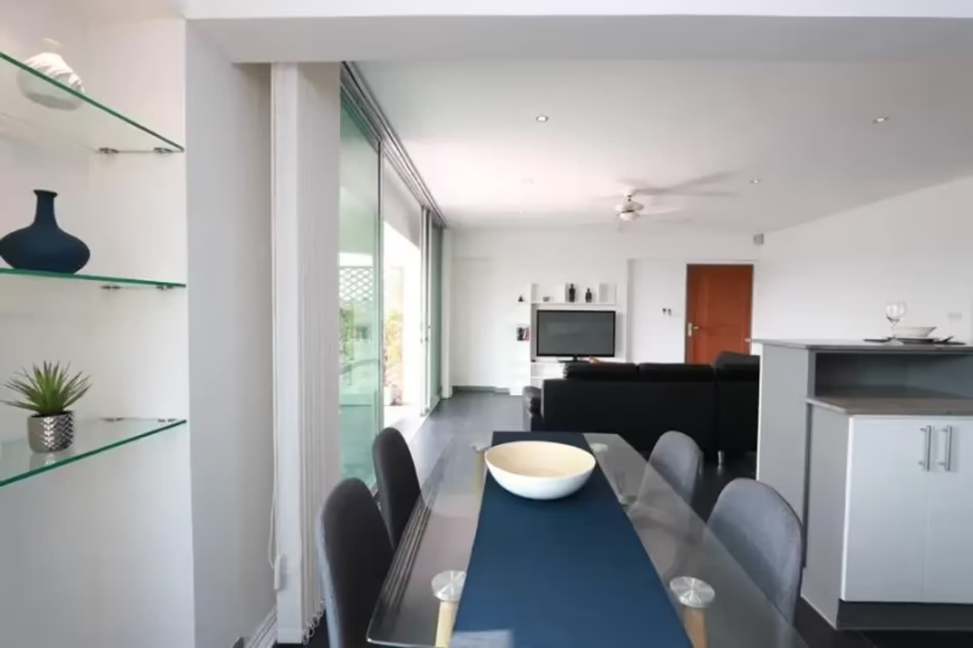 1 Bedroom Condo - Image 4