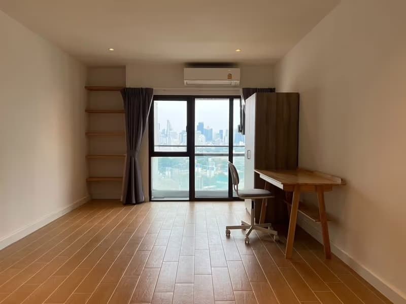 2 Bed Condo for Rent in Sathon