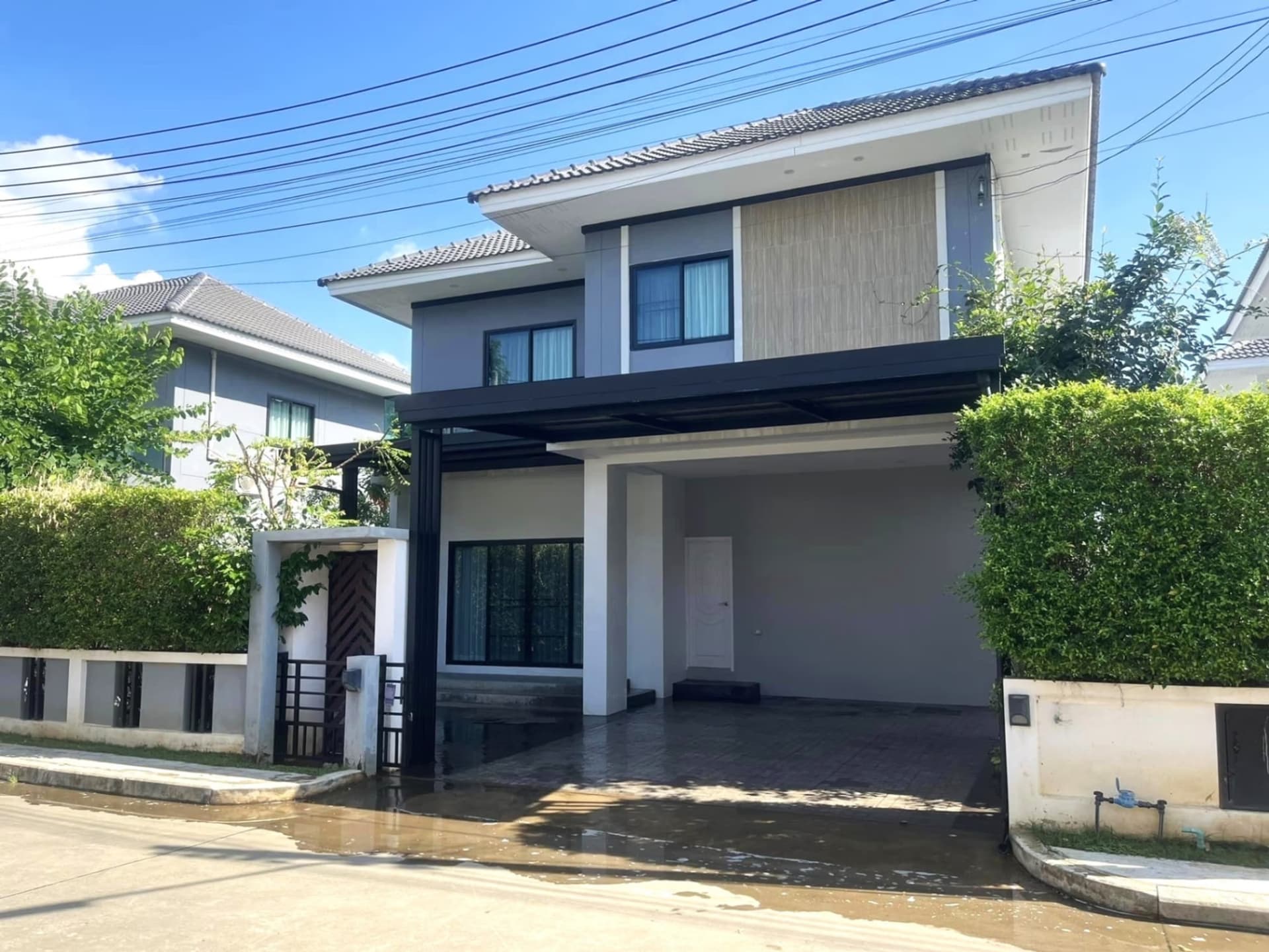 3 ห้องนอน บ้าน สำหรับ จำหน่าย ใน Hang Dong - Image 1