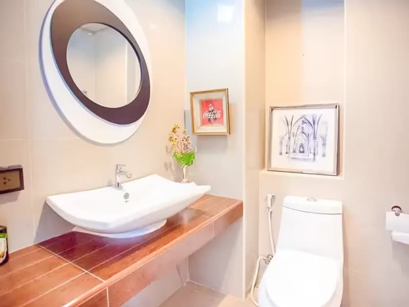 2 Bedroom Condo