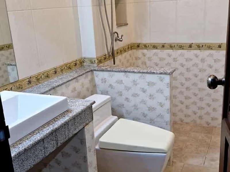 6 Bed House for Rent and Sale in Hang Dong
