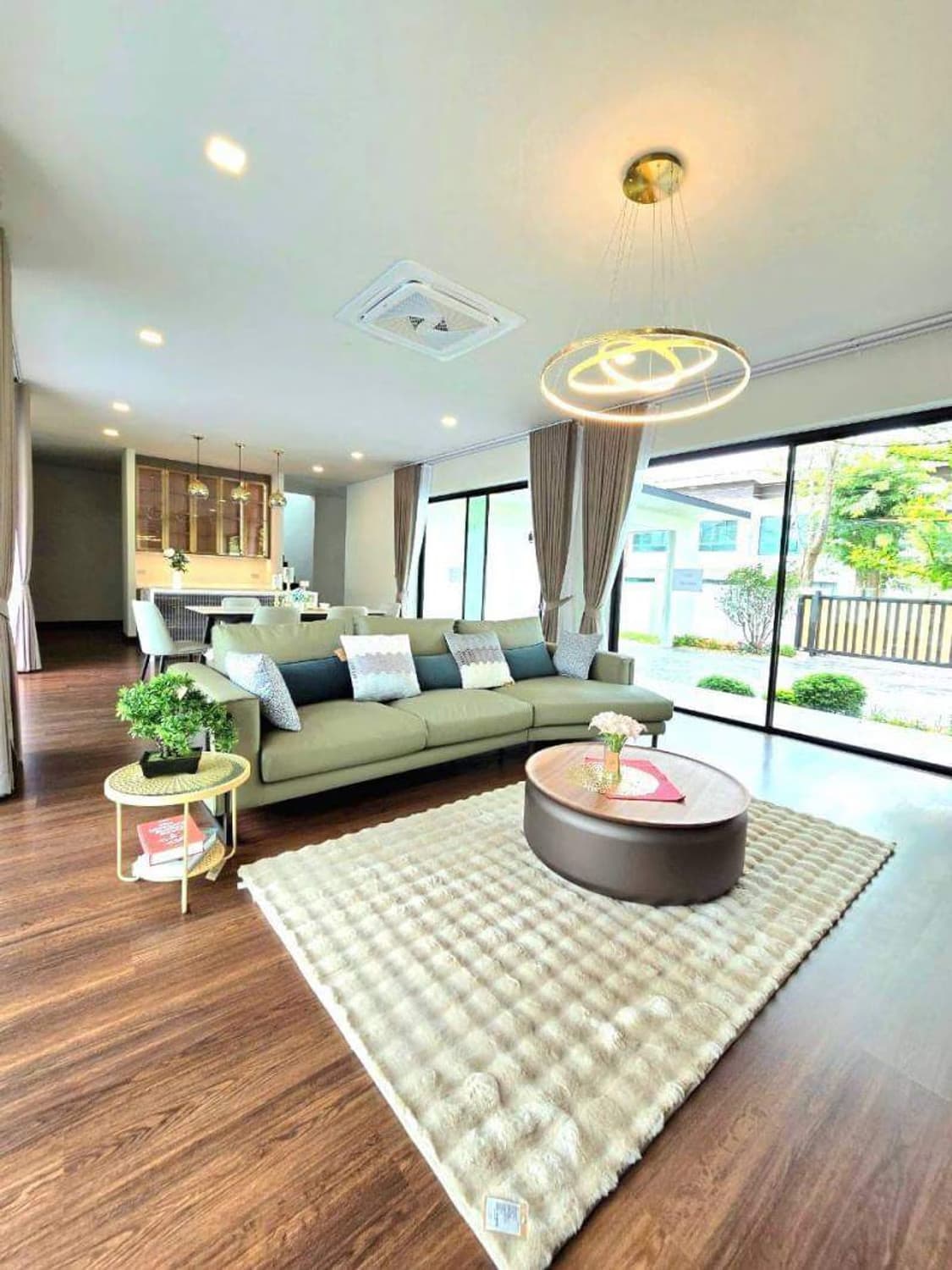 5 Bed House for Sale in Hang Dong District - Image 17