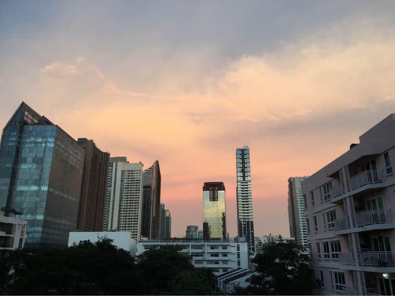 2 Bed Condo for Sale in Watthana
