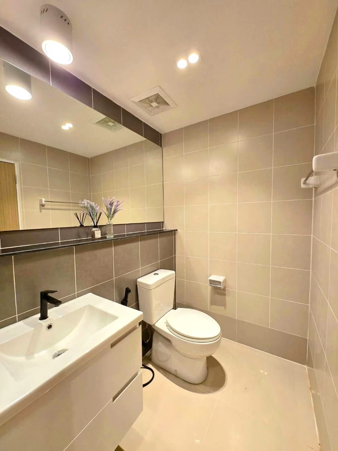 1 Bed Condo for Rent in Mueang Chiang Mai - Image 7