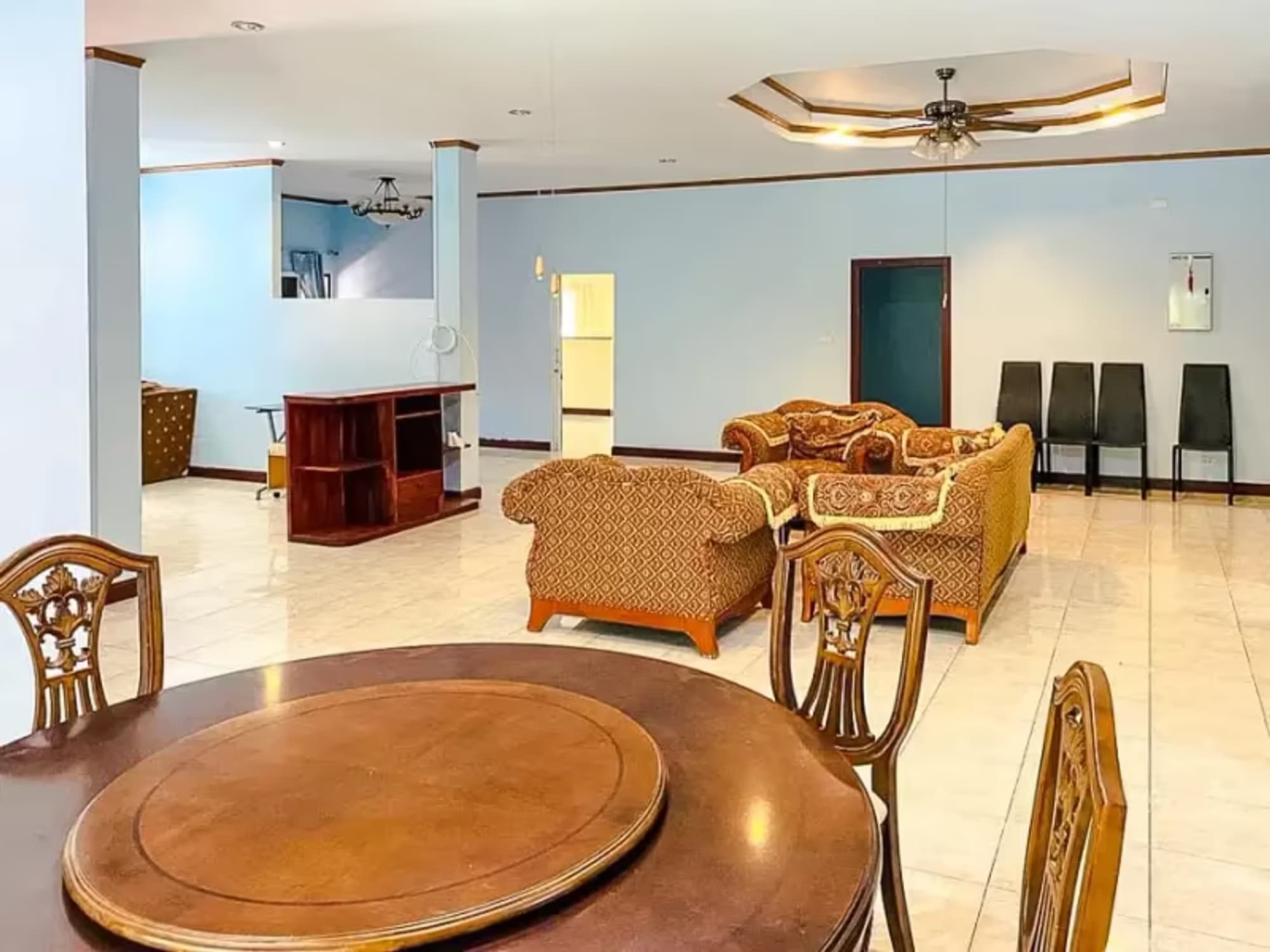 4 Bedroom House - Image 7