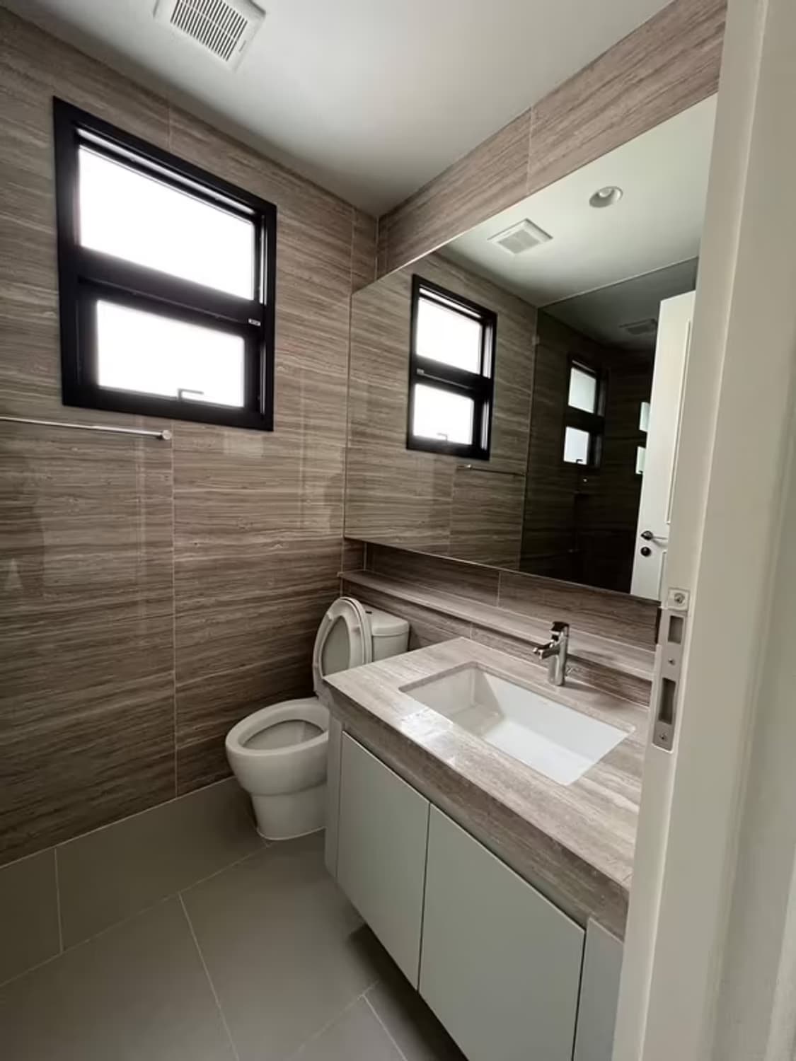 House for Sale in Suan Luang. - Image 6