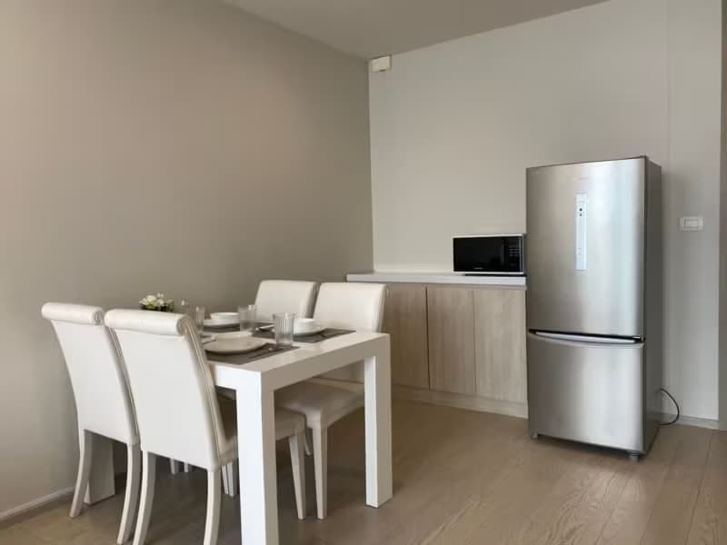 1 Bedroom Condo