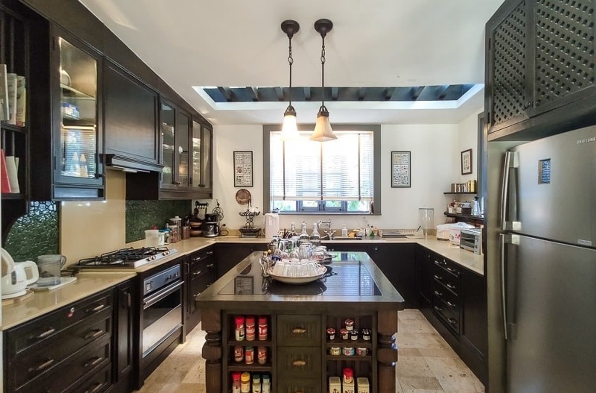 4 Bedroom House - Image 11