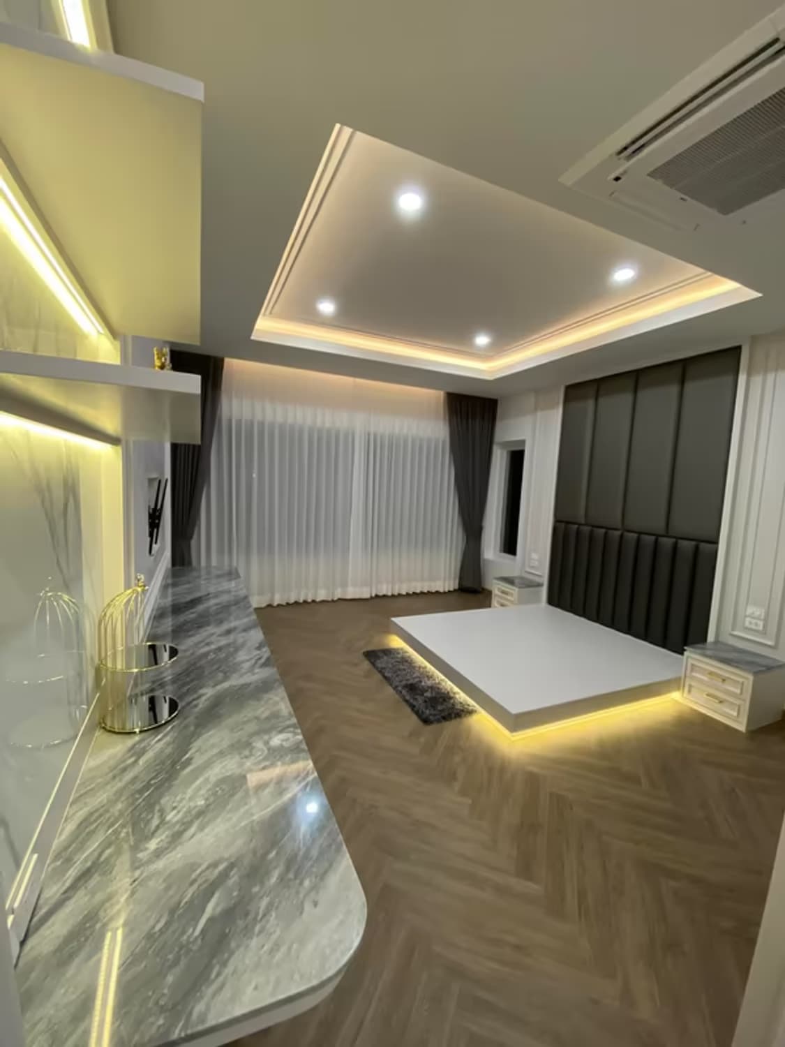 4 Bedroom House - Image 3