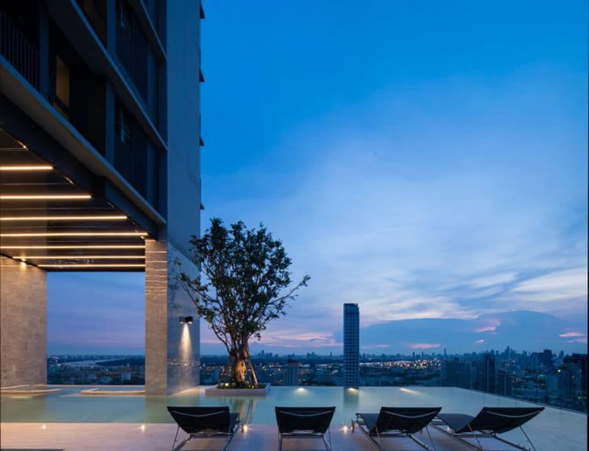 Condo for Sale at Knightsbridge Prime Onnut - Image 11