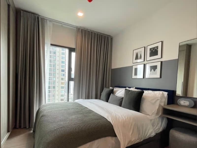 Condo for Rent at The Base Petchaburi-Thonglor