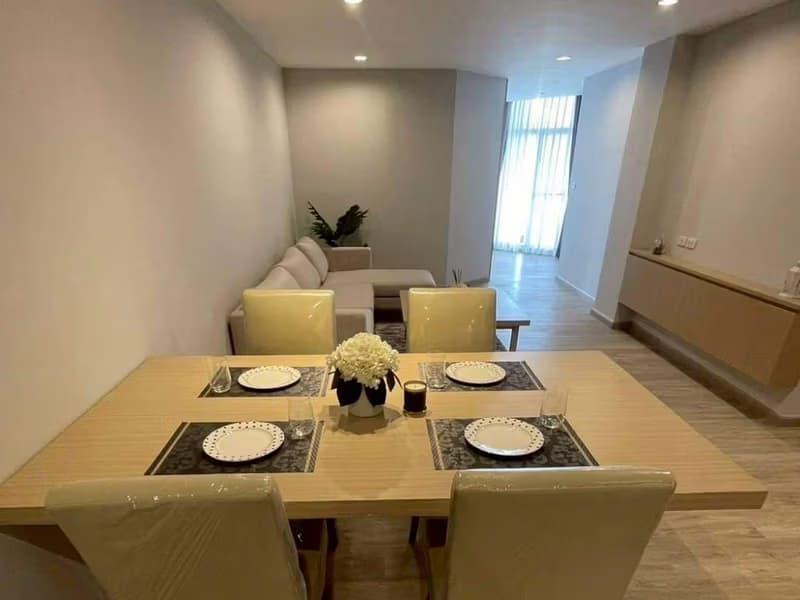 3 Bed Condo for Rent in Watthana