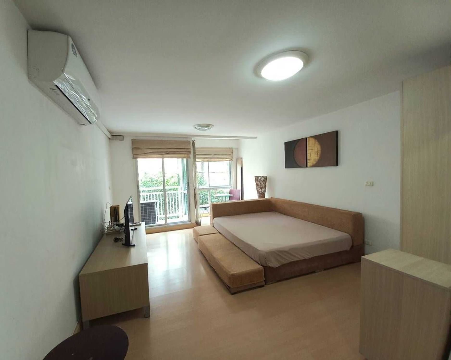 1 Bed Condo for Sale in Khlong Toei - Image 3
