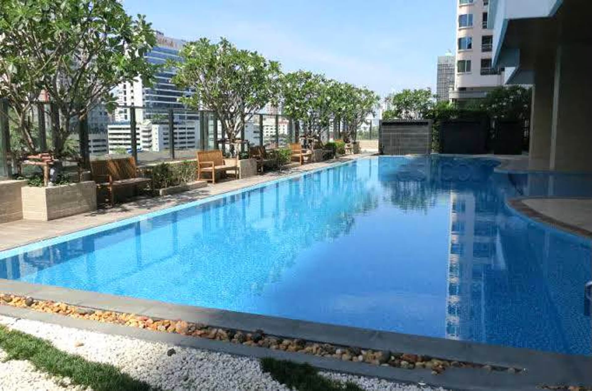 3 Bed Condo for Rent and Sale in Khlong Toei - Image 34