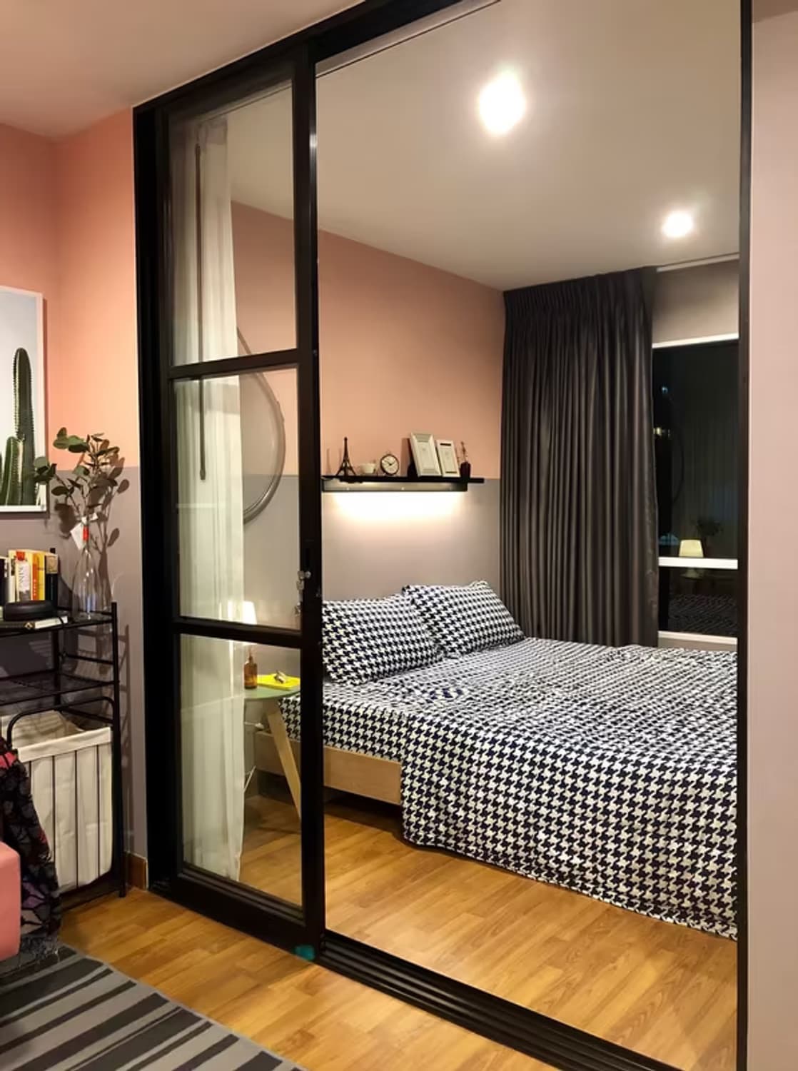 1 Bedroom Condo - Image 4