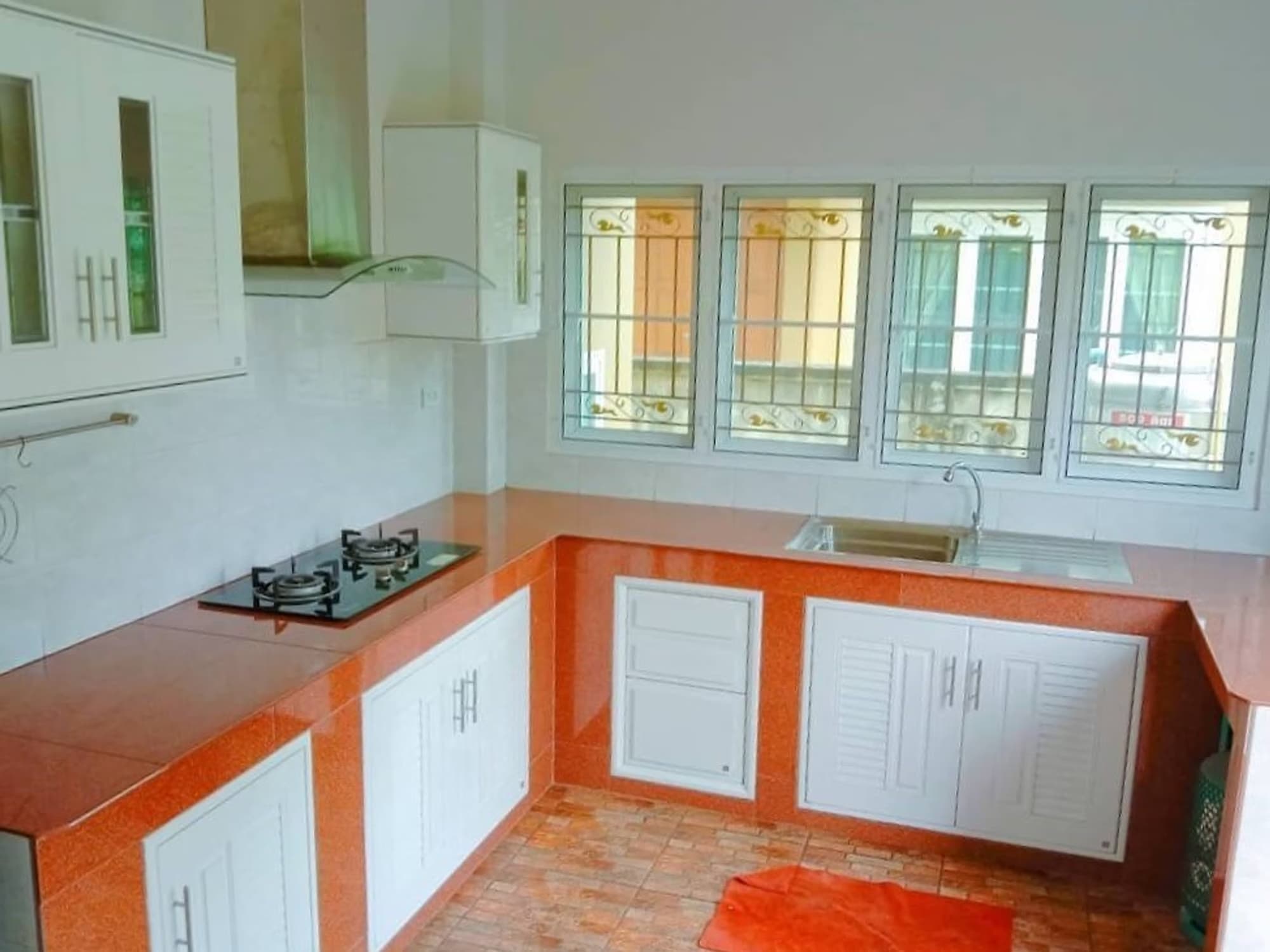 3 Bed House for Rent in Mueang Chiang Mai District - Image 4