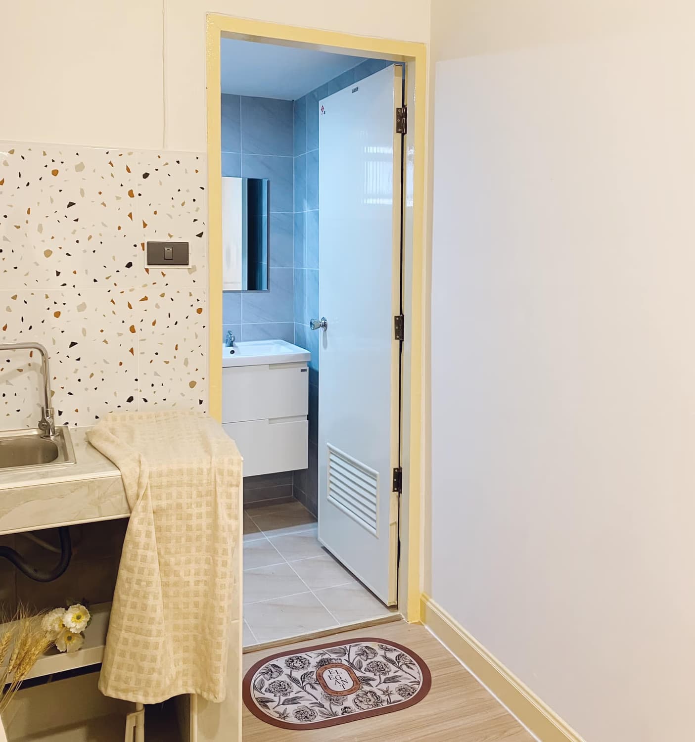 Condo for Sale at Impresstown Condo - Image 10